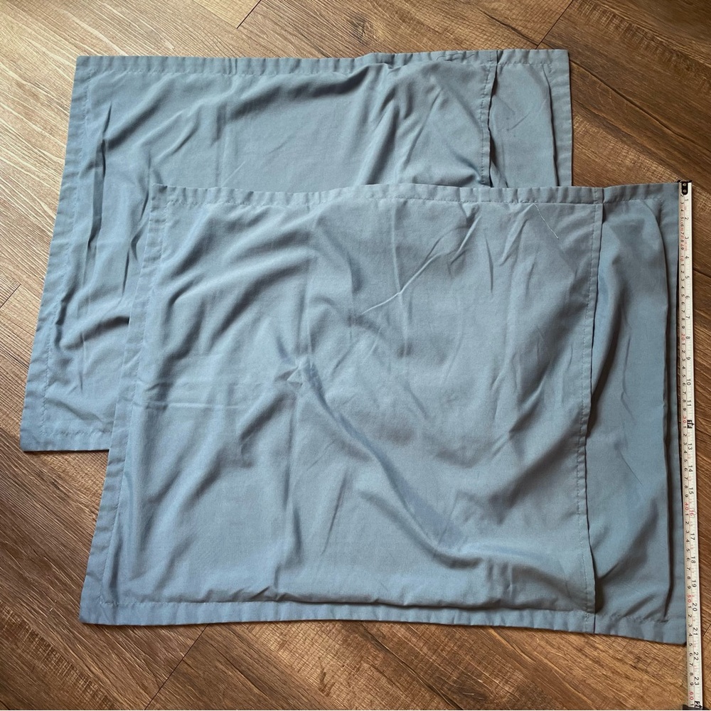Blue Pillowcases Set - Picture 3 of 3